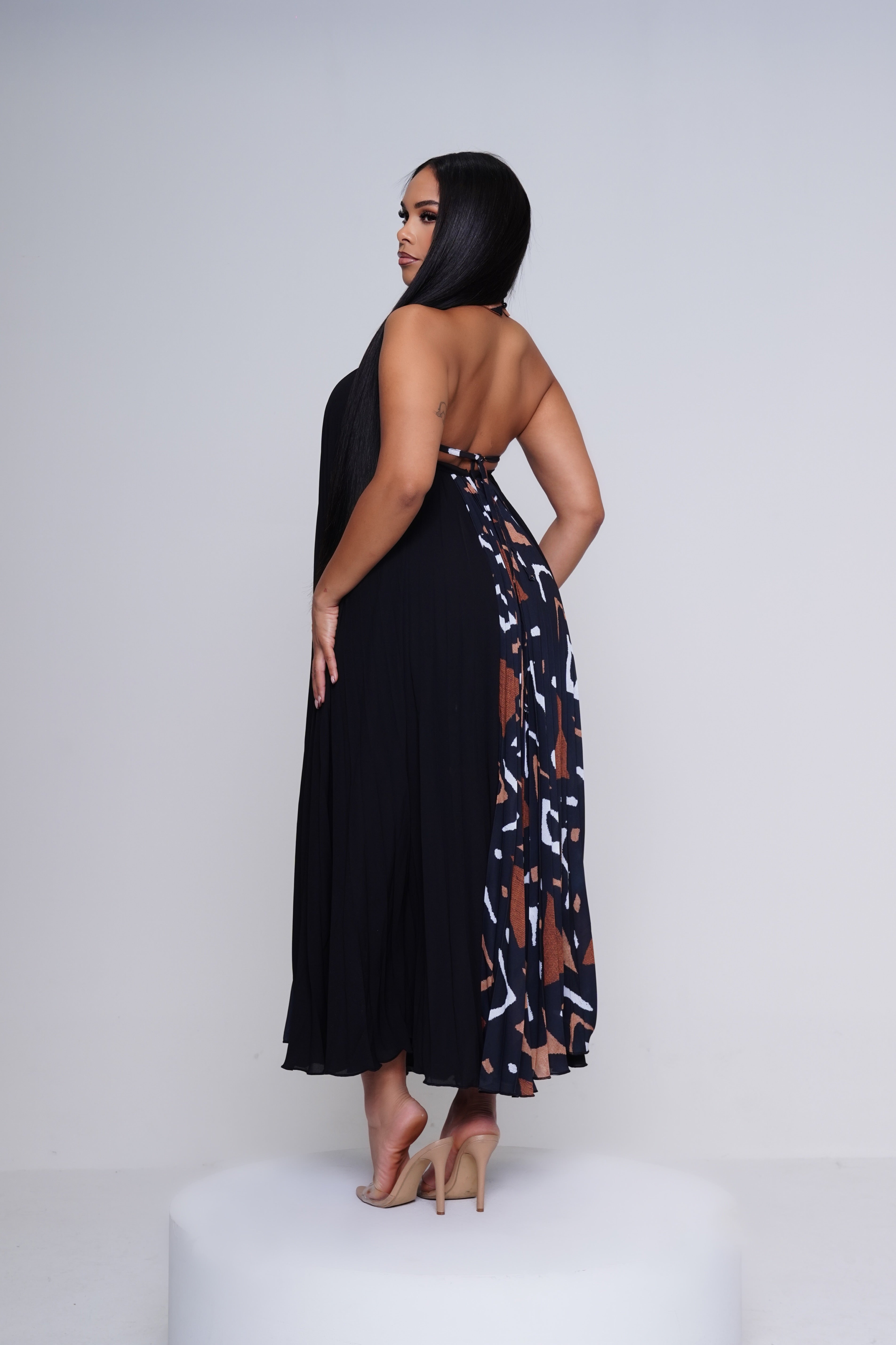 SAVANAH HALTER DRESS Lili Creation