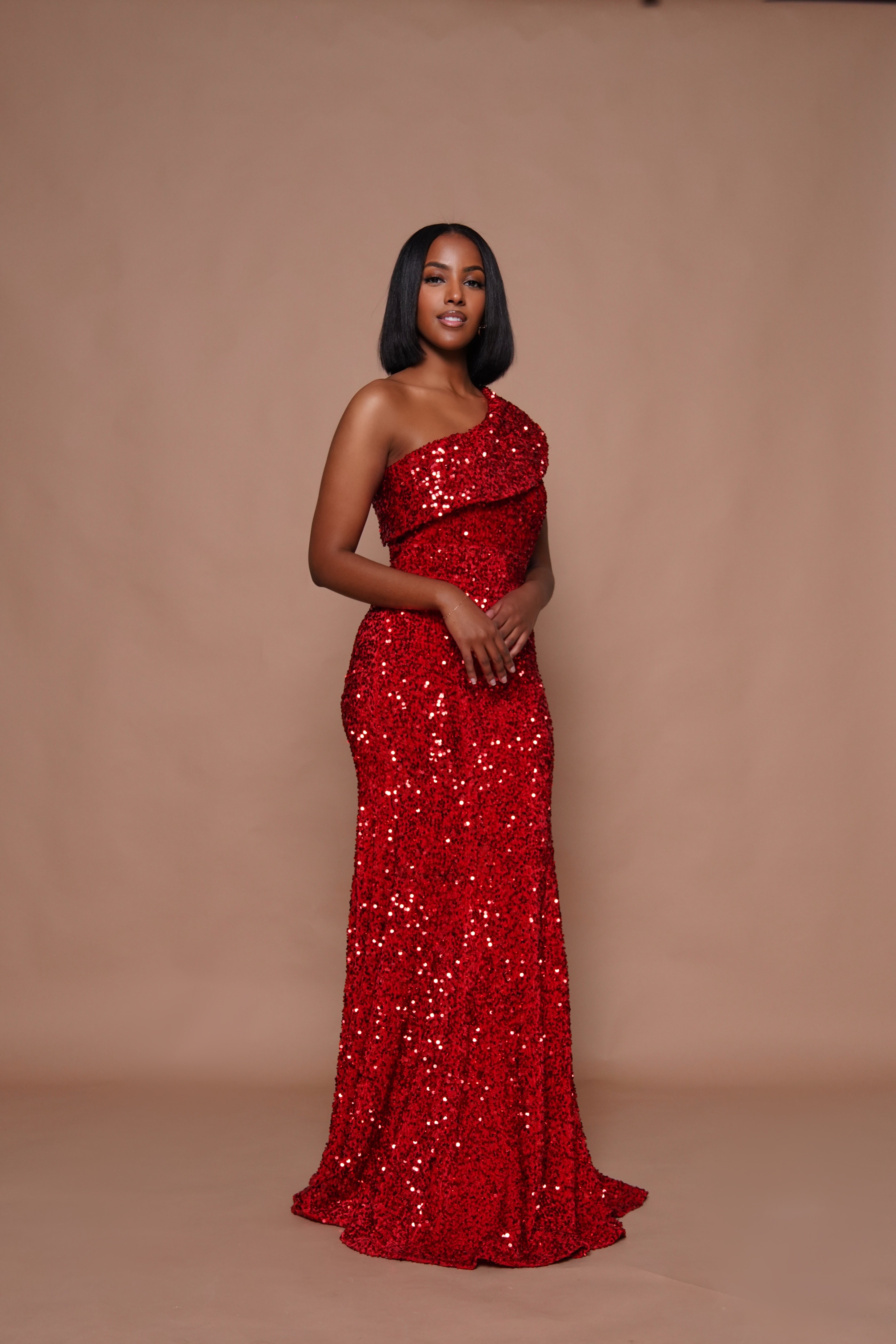 MIDNIGHT SPARKLE SEQUIN MAXIDRESS