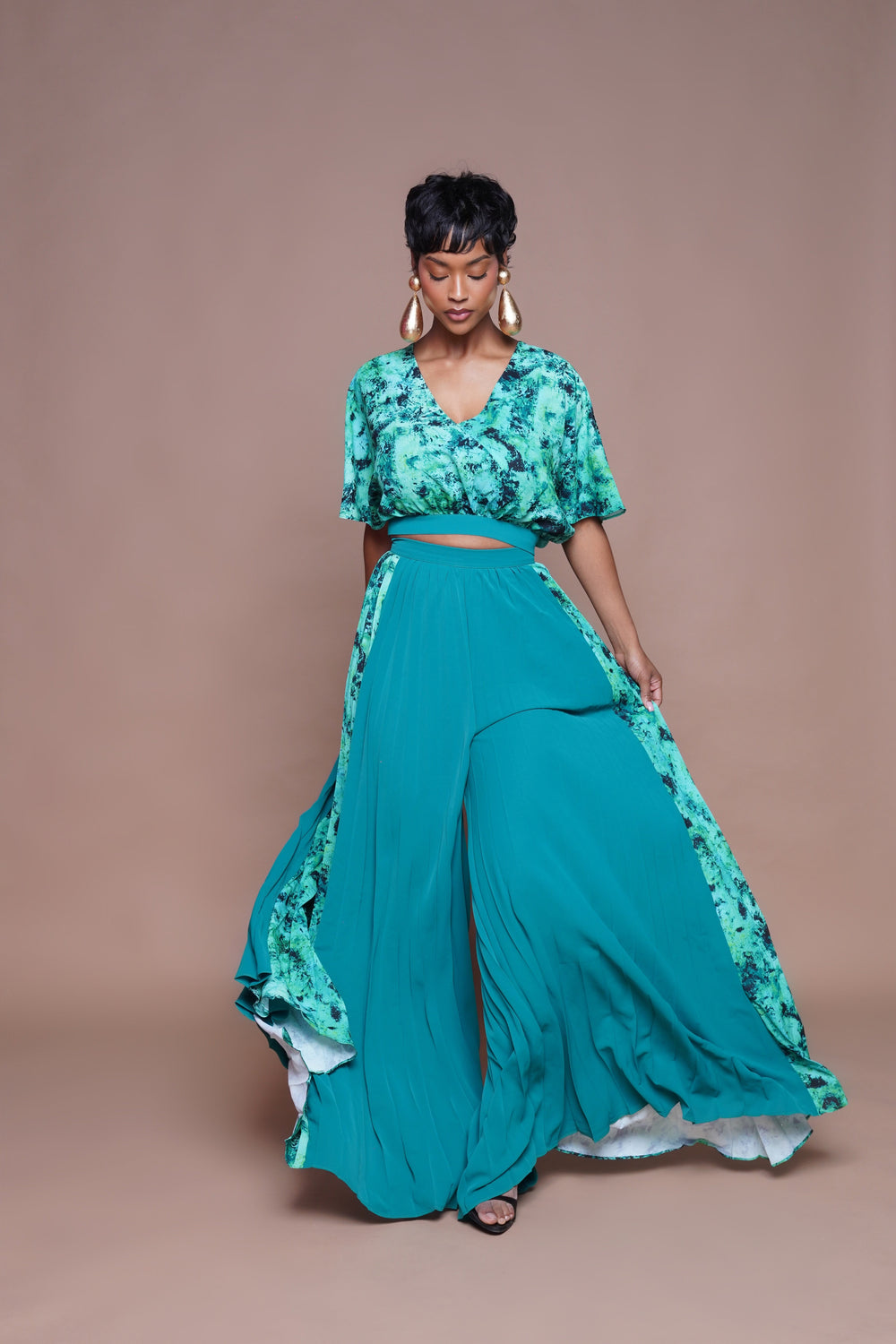 SANKOFA PLEATED PANT SET Lili Creation