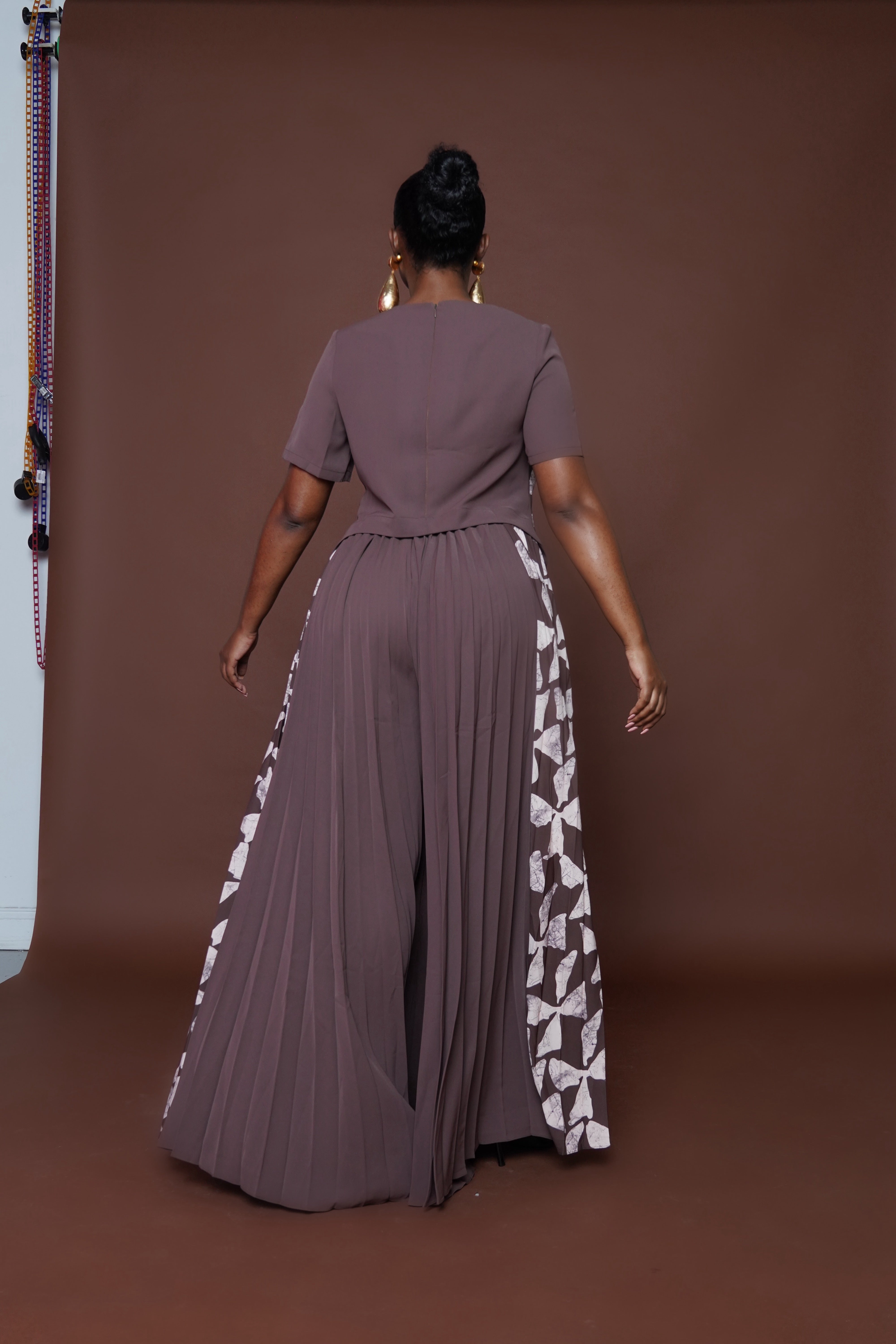 KORA PLEADED SET Lili Creation