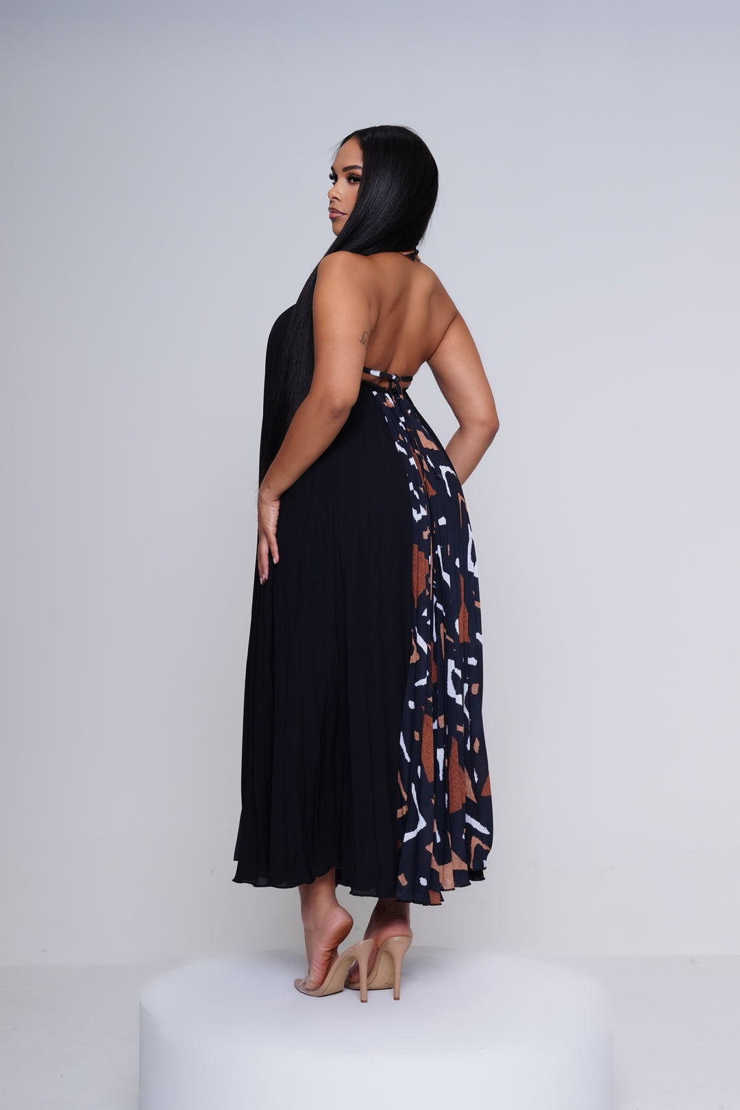 SAVANAH HALTER DRESS Lili Creation